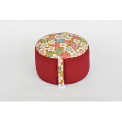 Zafu épeautre bio jonchée de fleurs, rouge, tissu japonais