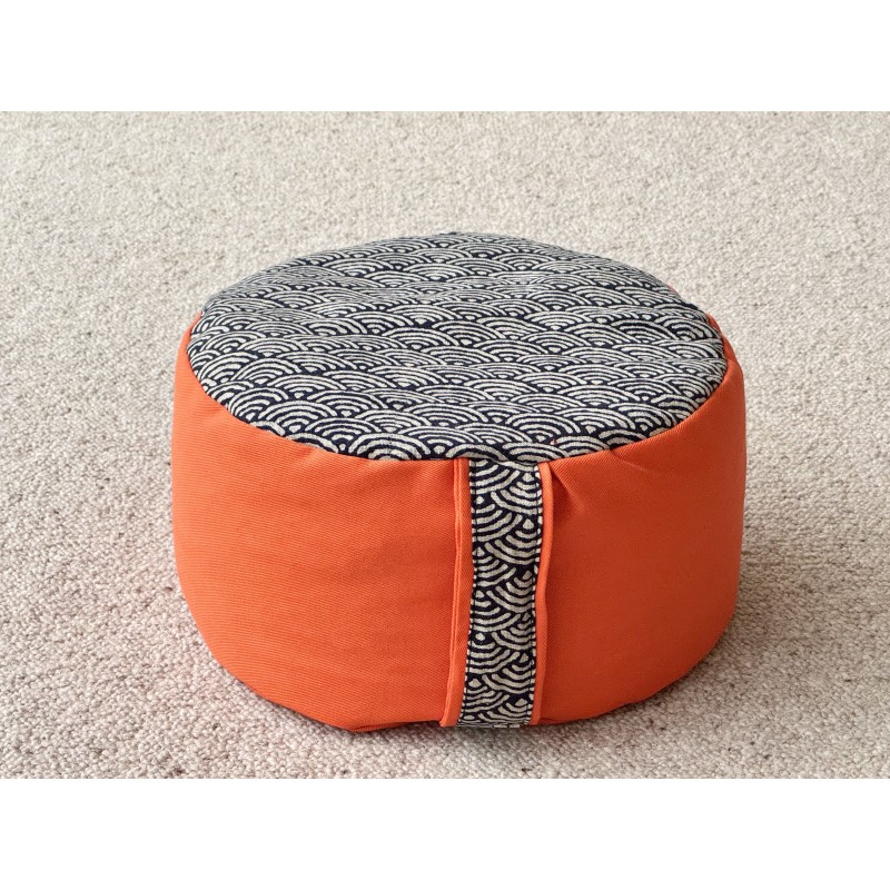 Zafu épeautre orange tissu japonais Grand Koi