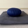 Zafu bleu sur zafuton gris, un ensemble pour la méditation