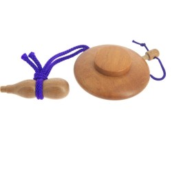 Petite boîte en bois de cériser pour la poudre d'encens