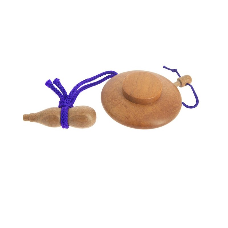 Petite boîte en bois de cériser pour la poudre d'encens